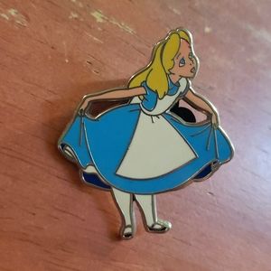 Disney Pin WDW Heroes vs Villains Mystery Alice in Wonderland
